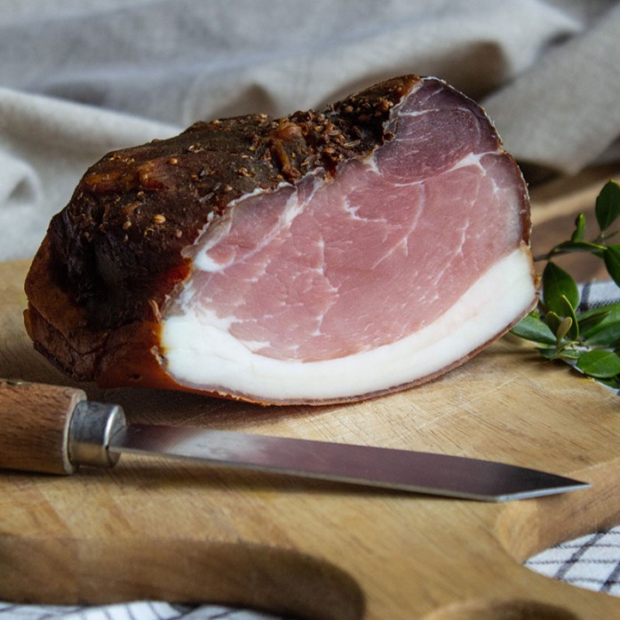 schloegel-geselcht-im-ganzen