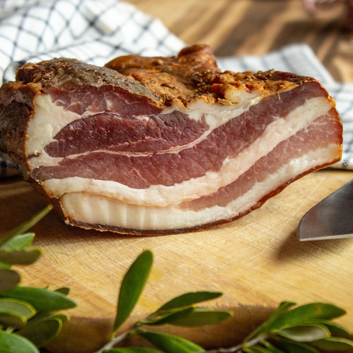 bauch-geselcht-im-ganzen